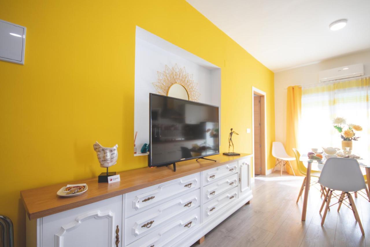 Apartamentos Coso De San Albin Мерида Экстерьер фото