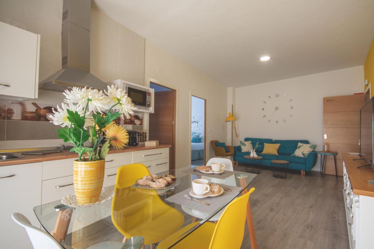 Apartamentos Coso De San Albin Мерида Экстерьер фото