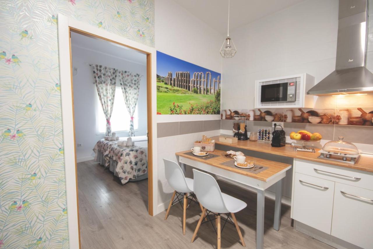 Apartamentos Coso De San Albin Мерида Экстерьер фото